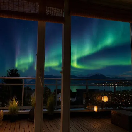 Arctic With Aurora View Privat overnatting